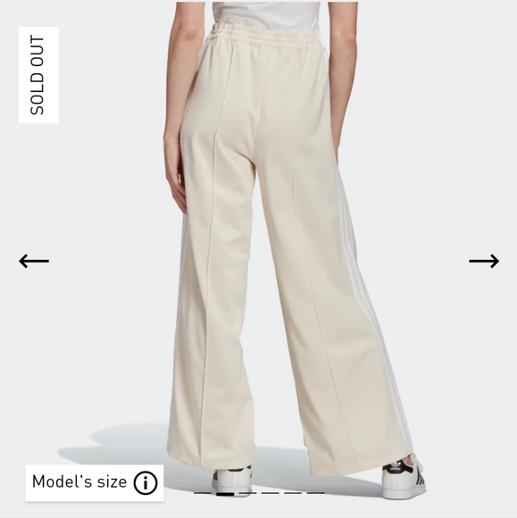 Adidas Primeblue track pants in wonder white ๐ฆ๐ค - Picture 3 of 5